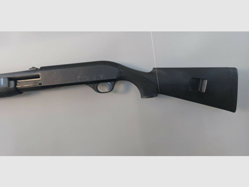 Benelli M 3 Super 90 mit Sluglauf/Büchsenvisierung 12/76