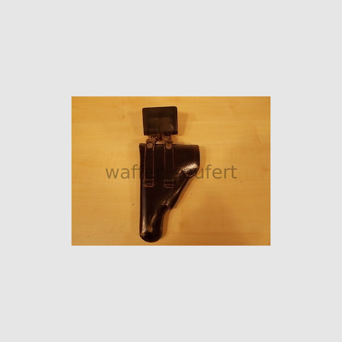 MAB D Französische Pistole Deutsche Polizeitasche