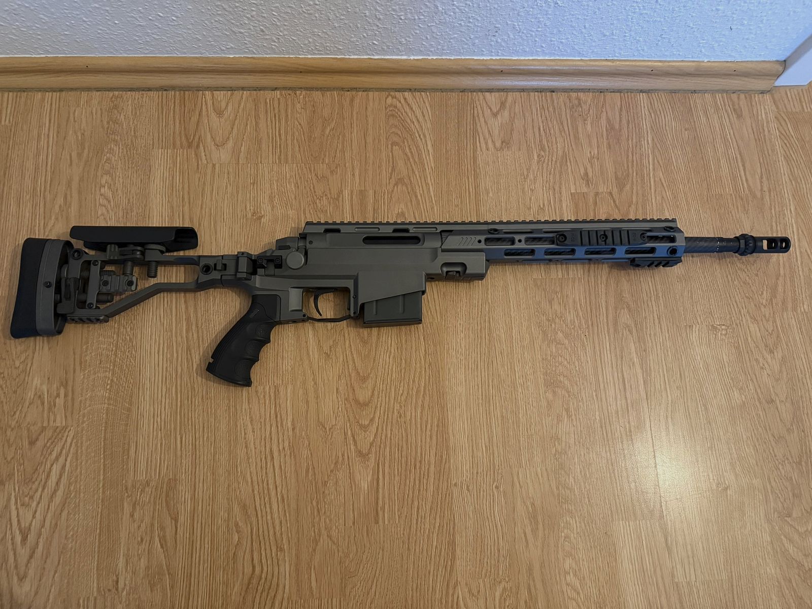 Ares MSR-303 in Grafiet