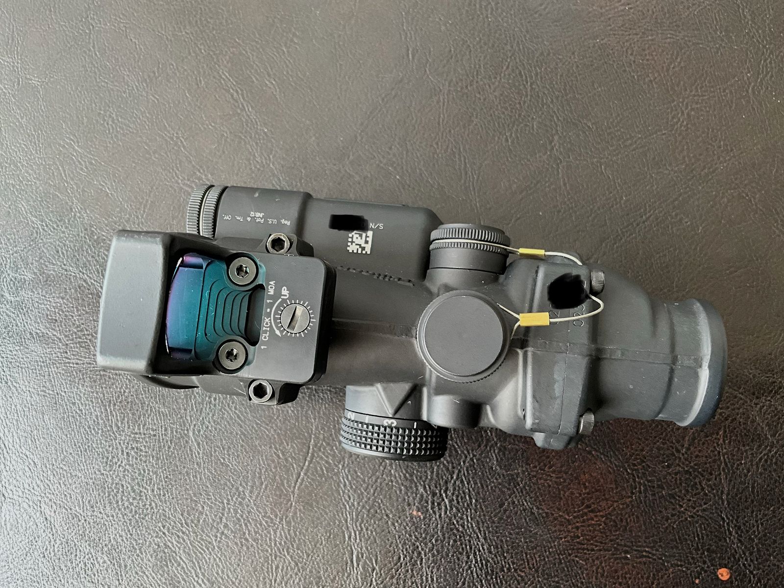 Trijicon LED ACOG 4x32 Lunette plus Trijicon RMR réglable