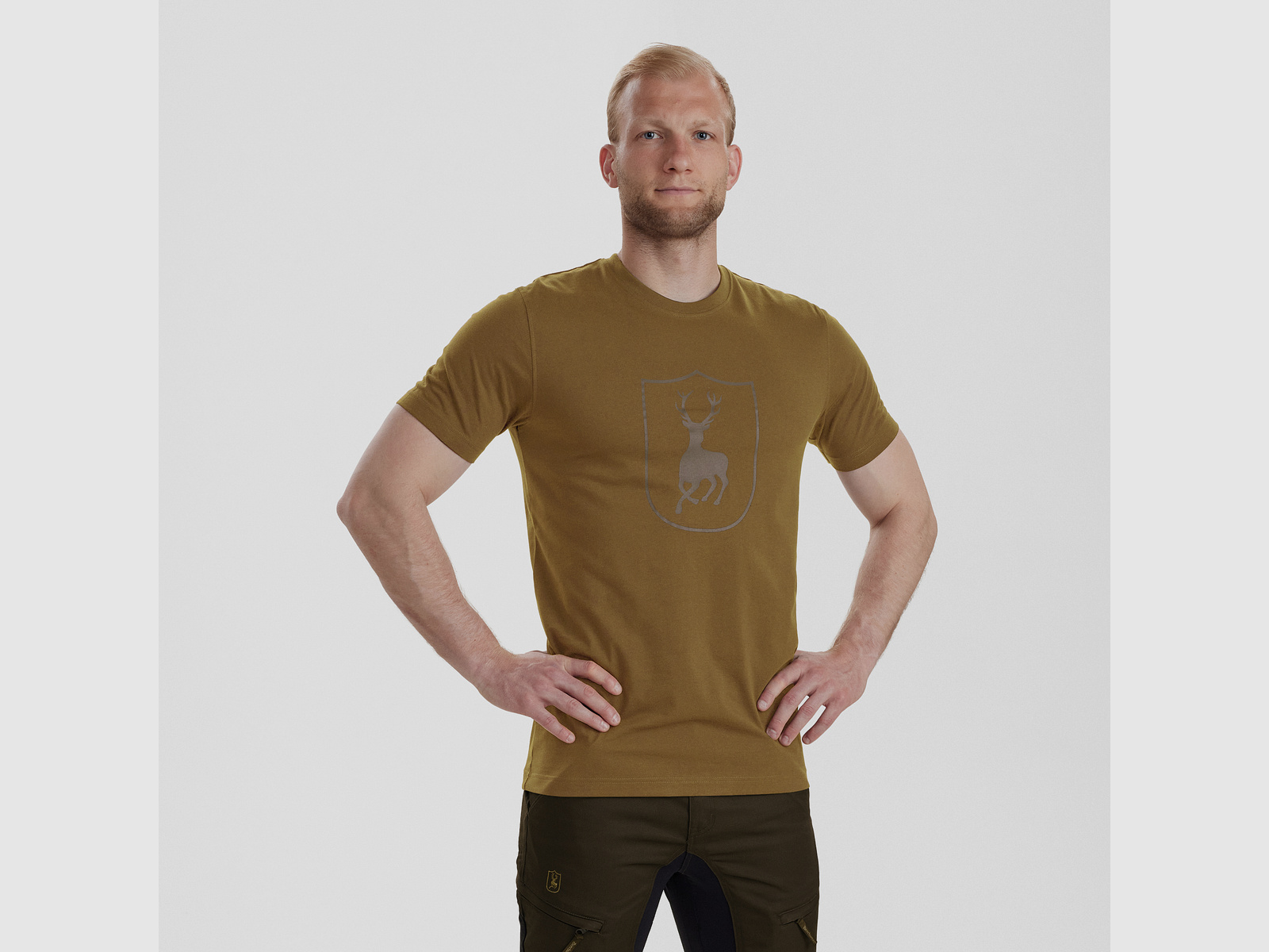 Logo T-Shirt - Butternut – Größe: S