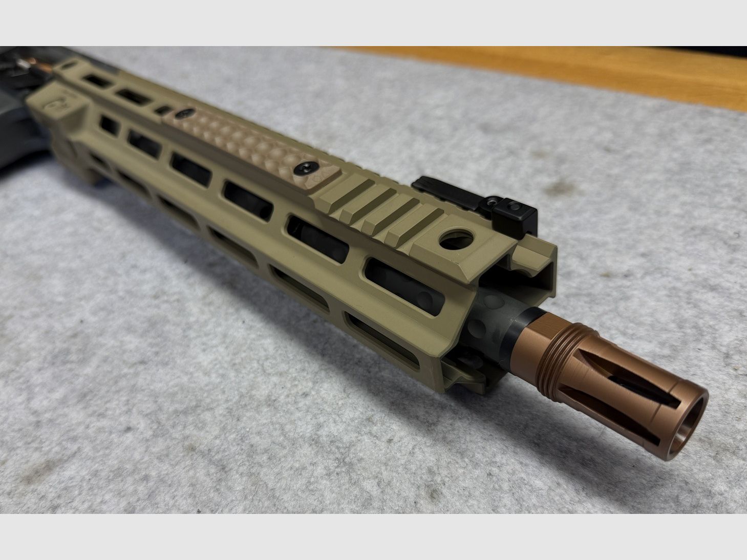 Oberland Arms OA-15 G96c Kaliber .223 Remington Luger 12,5" lufa