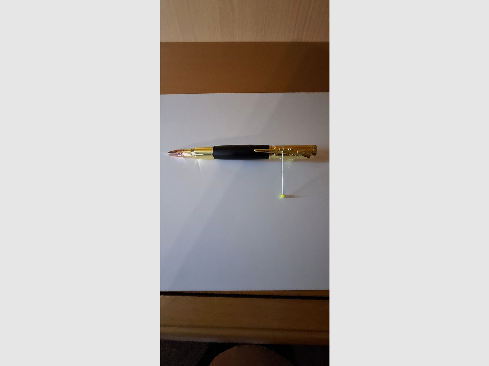 Vendo bolígrafos de caza en varias combinaciones.