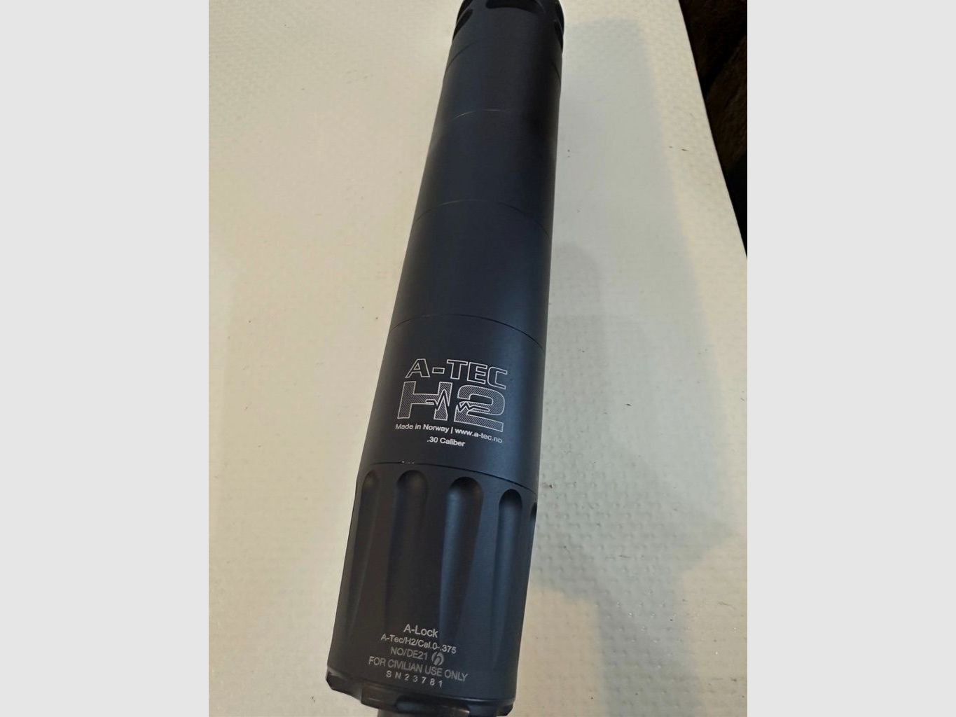 MAUSER M12 carabina a ripetizione calibro .308Win con ottica di mira + silenziatore + calcio a buco + guida Picatinny