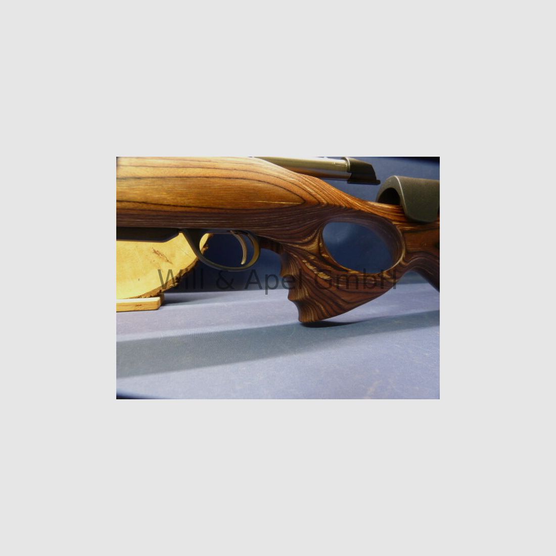Tikka T3x Lite z brązową kolbą GRS Thumbhole
