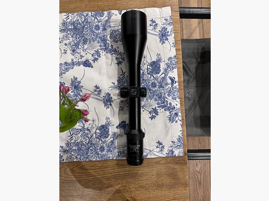 Zeiss Diavari Vm 3-12x56 T* mit Blaser Sattelmontage. 