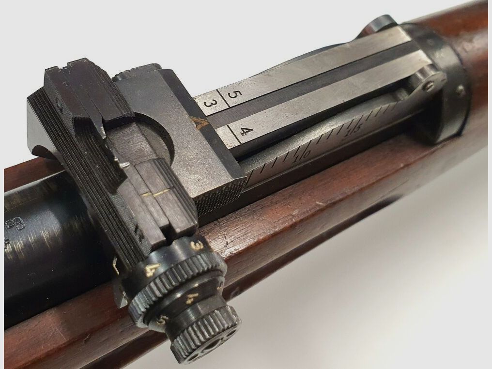 Fabryka broni w Bernie Karabin piechoty Długi karabin IG96-11 W tym diopter i celownik precyzyjny