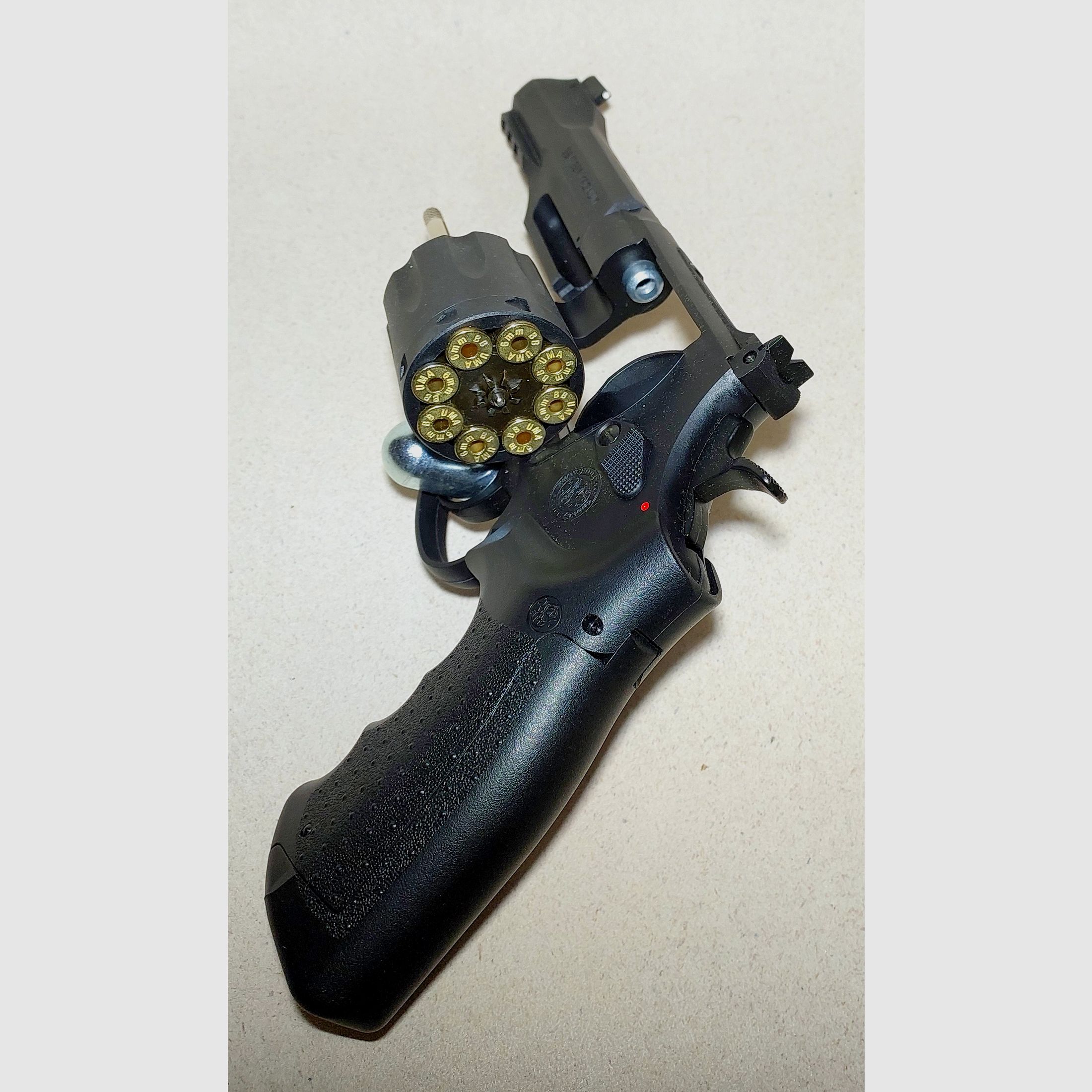 Smith & Wesson M&P R8 Co2 Revolver Schwarz 6mm BB (P18)