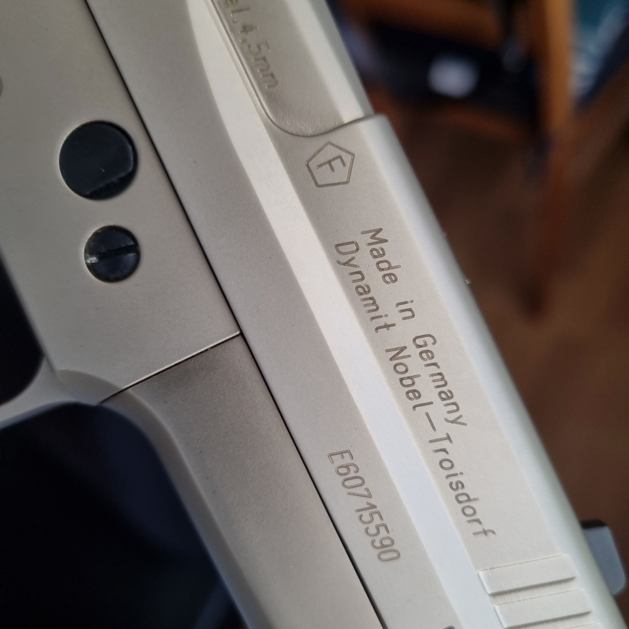 RWS Mod. C225, niquelado, CO2, versión antigua, compra del 11.03.2006