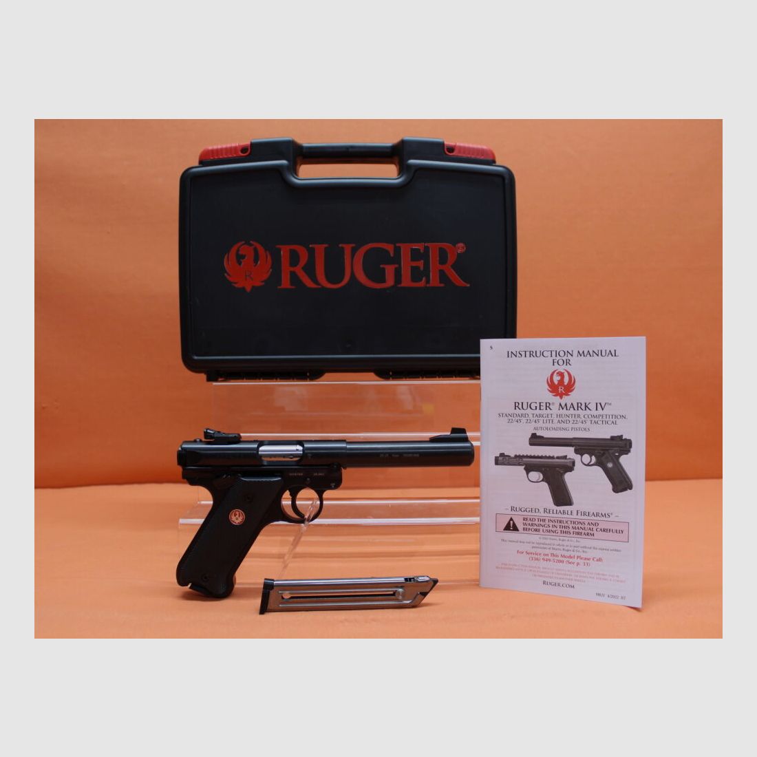 Ruger Ha.Pistole .22lr Ruger MARK IV Target Black 5,5" Lauf/ Bull Barrel (.22lfB/.22L.R. MK4)