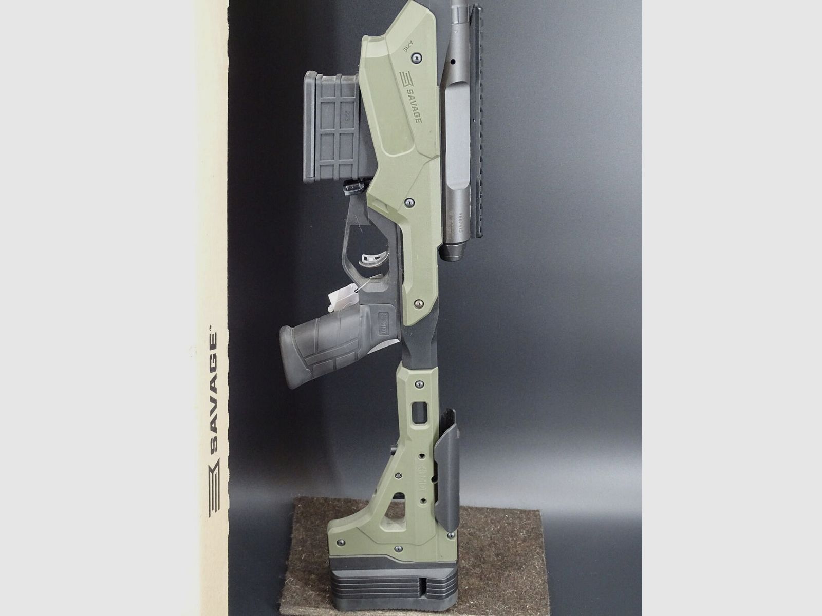 Savage Axis II kaliber .223 Rem NIEUWE WAPEN met SD-draad Axis II