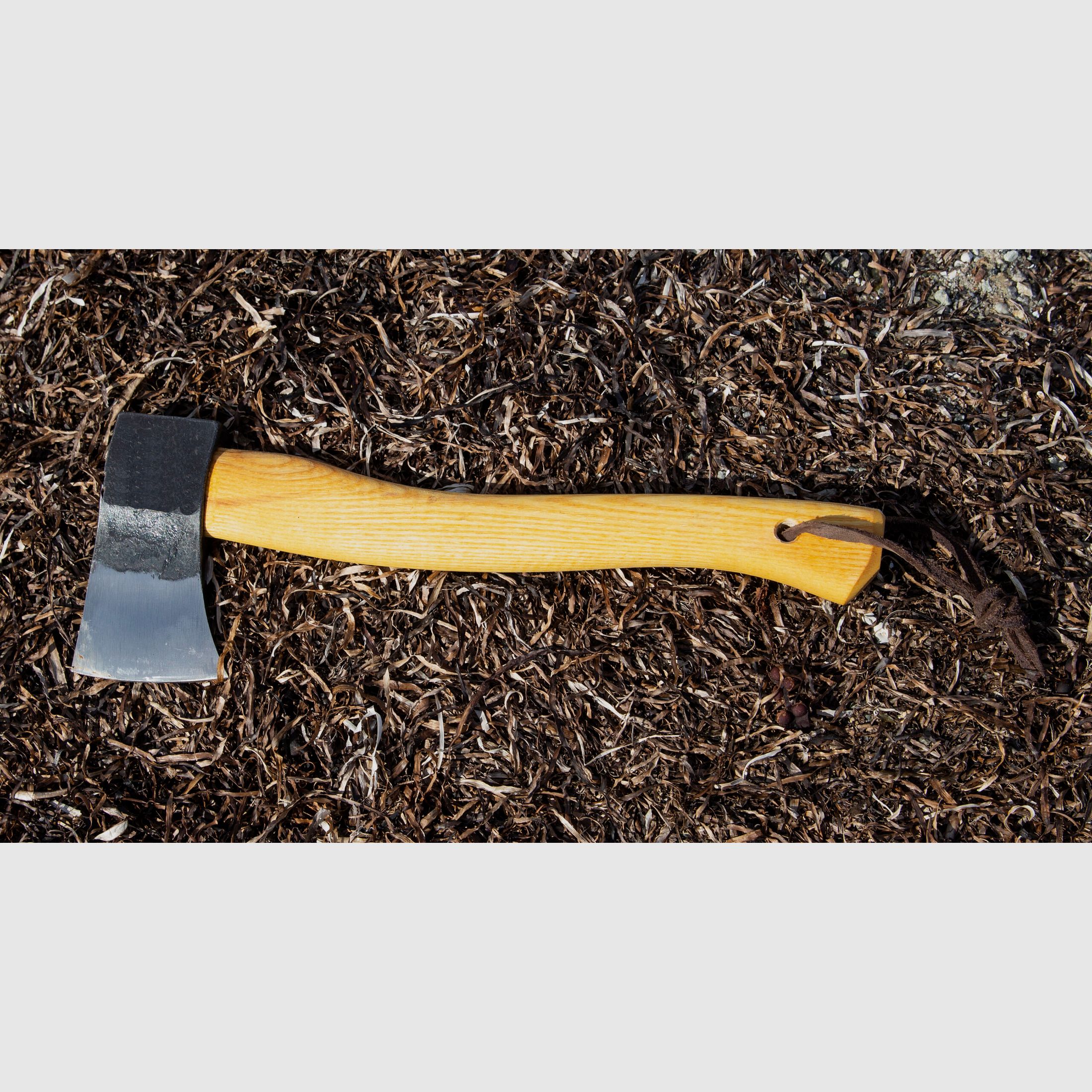 Mjoelner Bushcraft Økse Hofund, billede 3 af 3