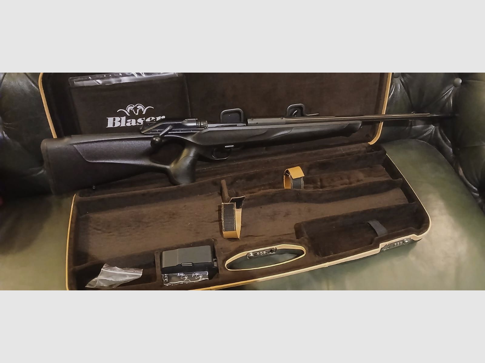 Blaser R8 Professioneal Succes 8x57 Is avec Blaser Waffenkoffer