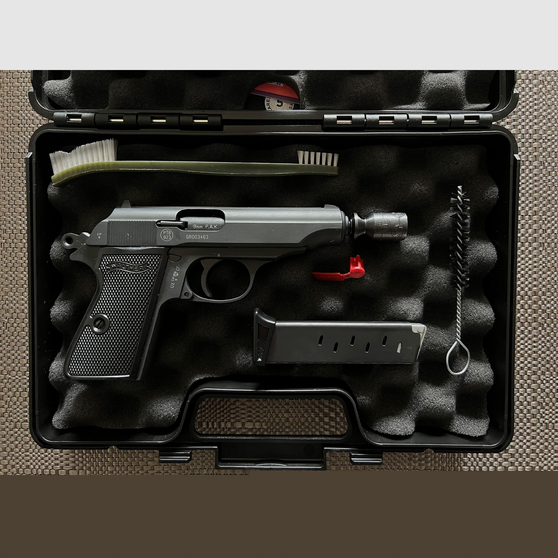 Walther PP Schreckschusspistole 9mm P.A.K. in sehr gutem Zustand!