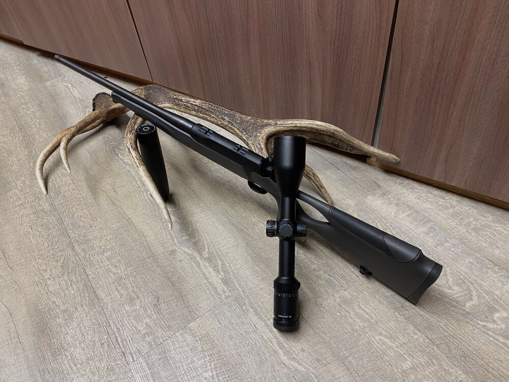 Sauer 404 Synchro XT, mit Zeiss Conquest V6 2,5-15x56, VOLLSET