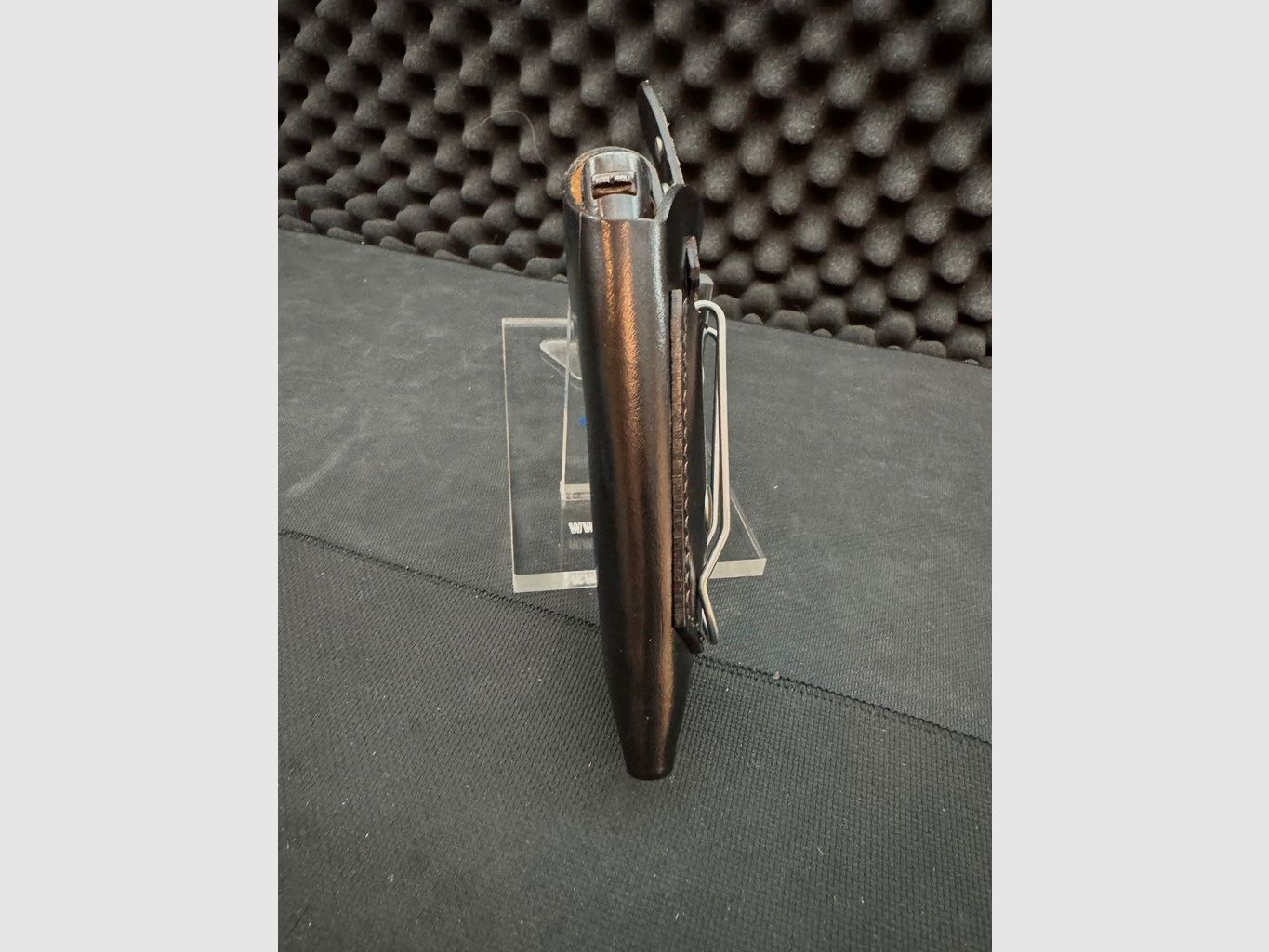 Gürtelholster mit Clip, wie DBGM, schwarzes Glattleder, glänzend, passend für Vorkriegspistolen 6,35mm