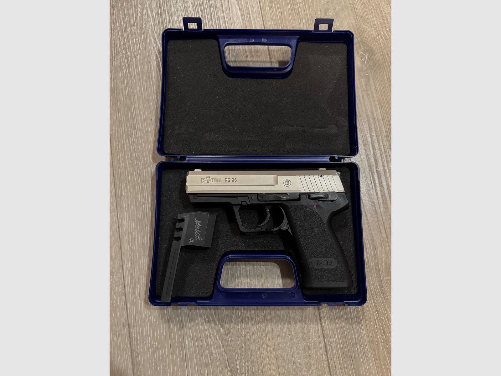 Röhm RG 96 Nickel PTB 699 (Oude Röhm-productie / Blauwe OVP / Stalen barrel), afbeelding 2 van 5