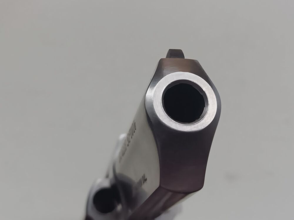 Sturm , Ruger & Co. Southport Mod. SP 101