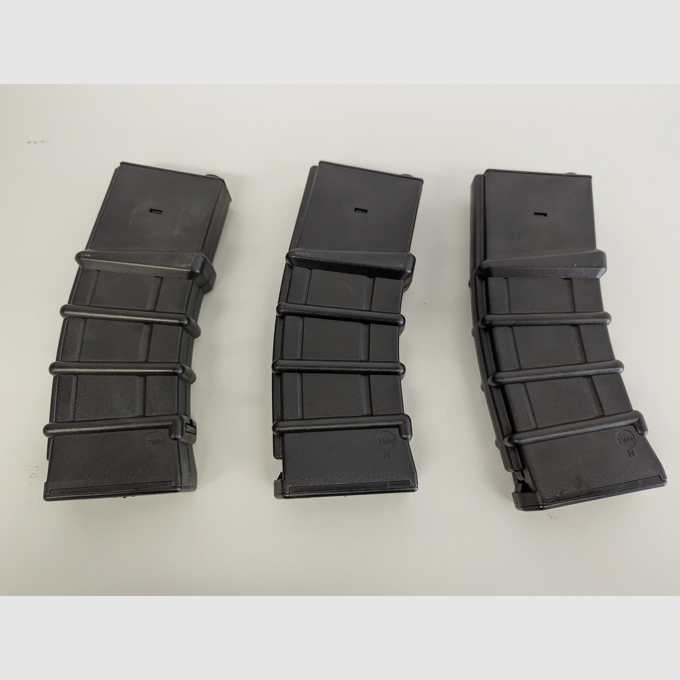 3x Airsoft G&G M4 / M16 Thermold Magazine Hi-Cap 450 disparos negro