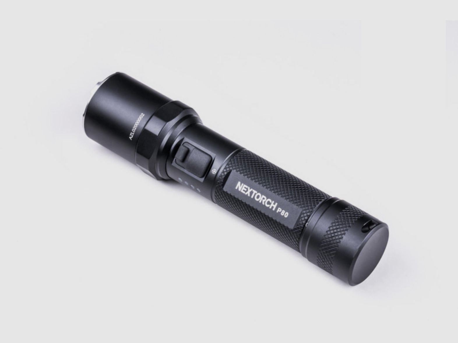 NEXTORCH P80 1.300 Lumen Einsatz LED Taschenlampe 280m Reichweite