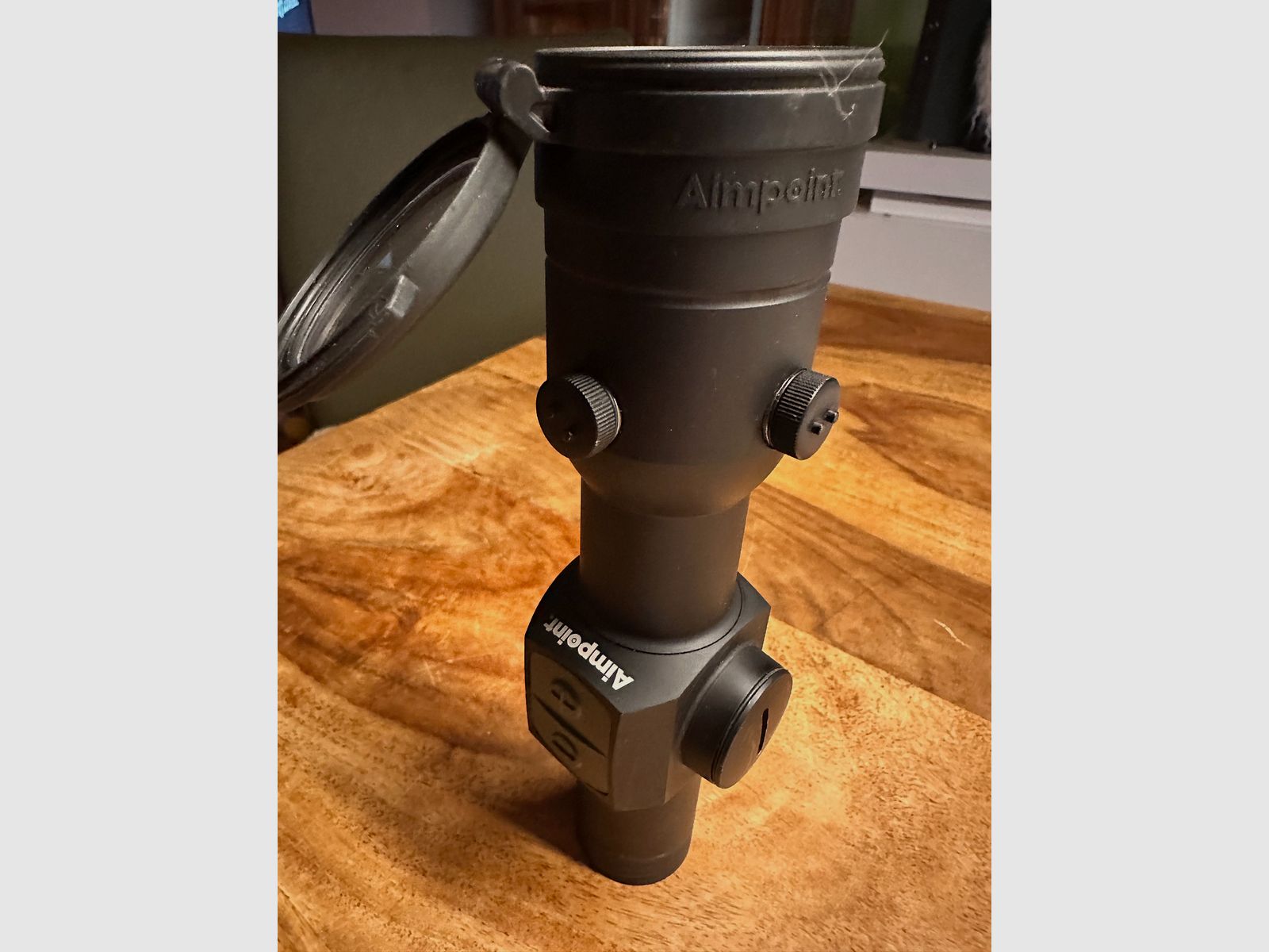 Aimpoint H34S mit 2 MOA! Top, 10 Schuss. Rotpunktvisier