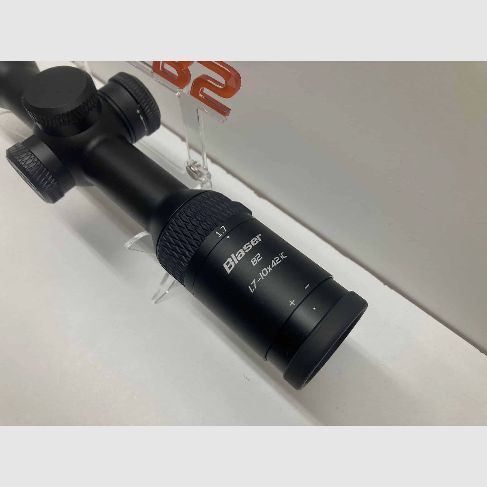 Blaser B2 | 1.7-10×42 iC S telescopio di puntamento
