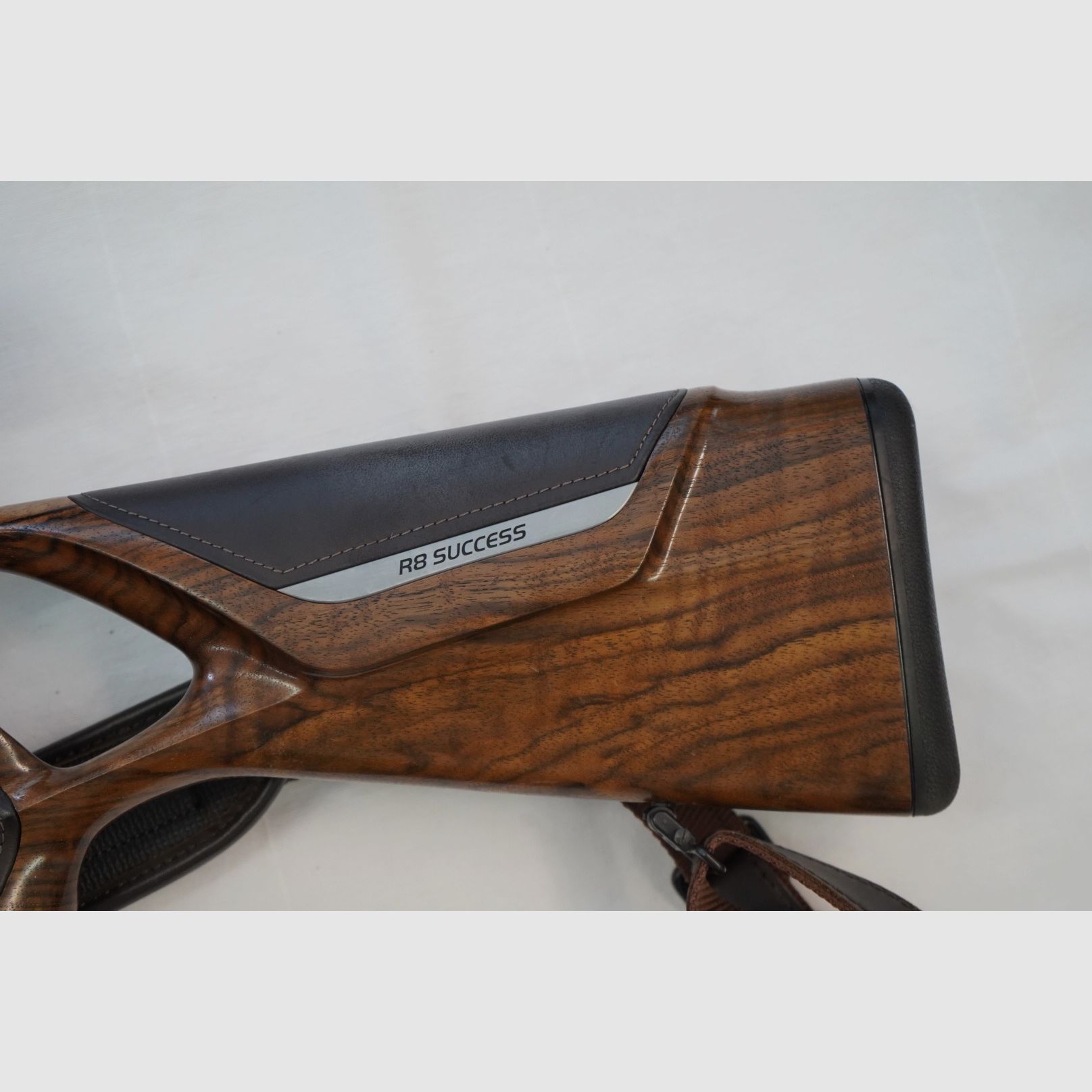 R8 success Leder, Holz, Leder, Zielfernrohr Svarovski, Atzl Abzug 