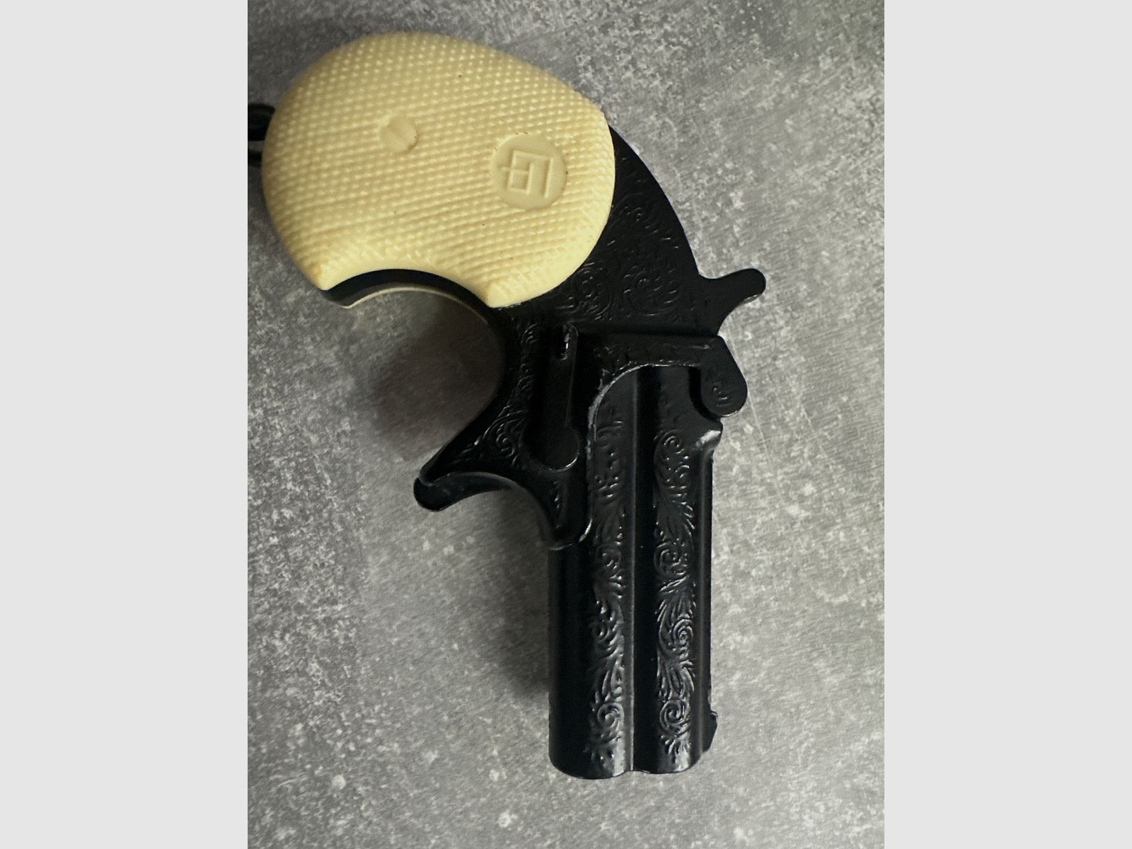 Mini Derringer kal.6mm Flob.Platz