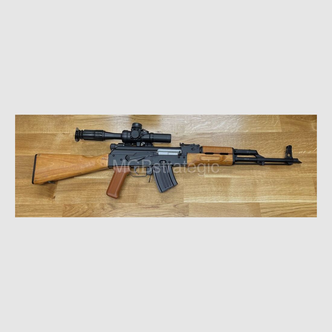 WBP Jack - carabina semiautomatica 7,62x39 - sistema AKM AK47 AK74 con calciatura in legno stratificato - il bayonetta può essere montata - Made in Poland - novità!