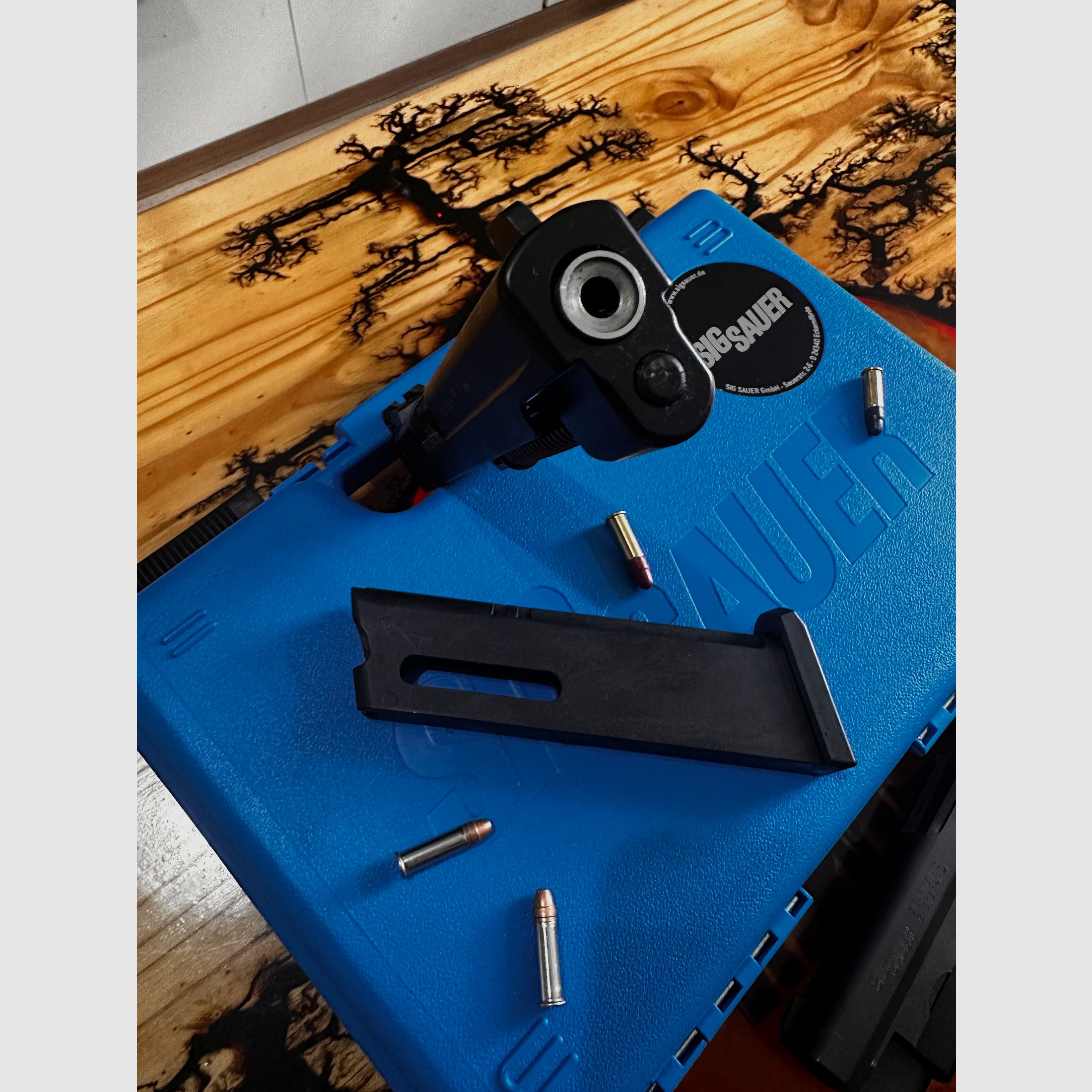 Sig Sauer P220, caliber 45 ACP including interchangeable system 22 lfb