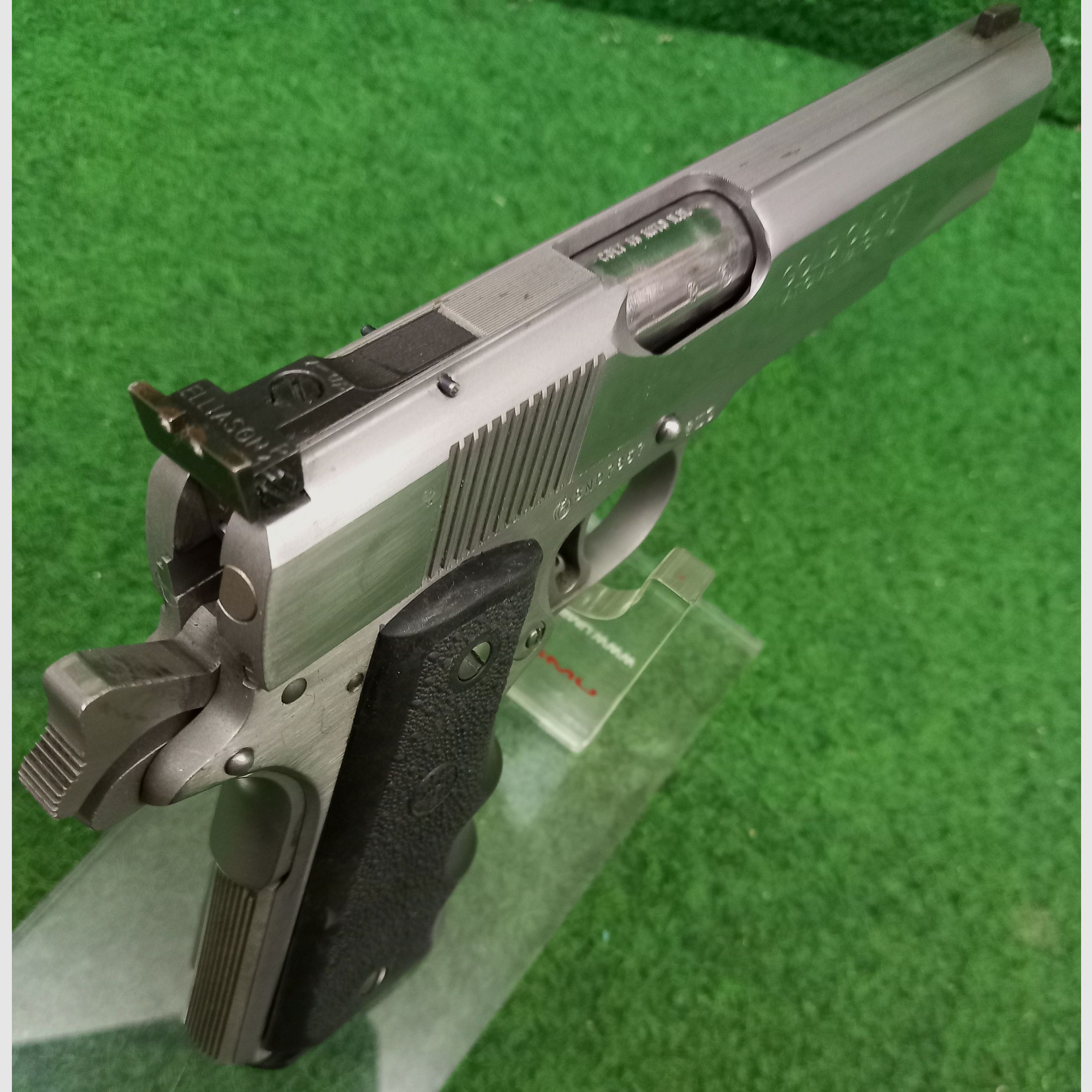 Pistole Colt Gold Cup National Match .45 Auto, Stainless, 