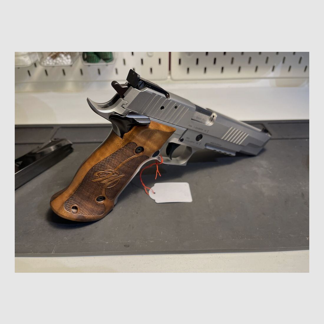 Sig Sauer P226 X-Six Classic