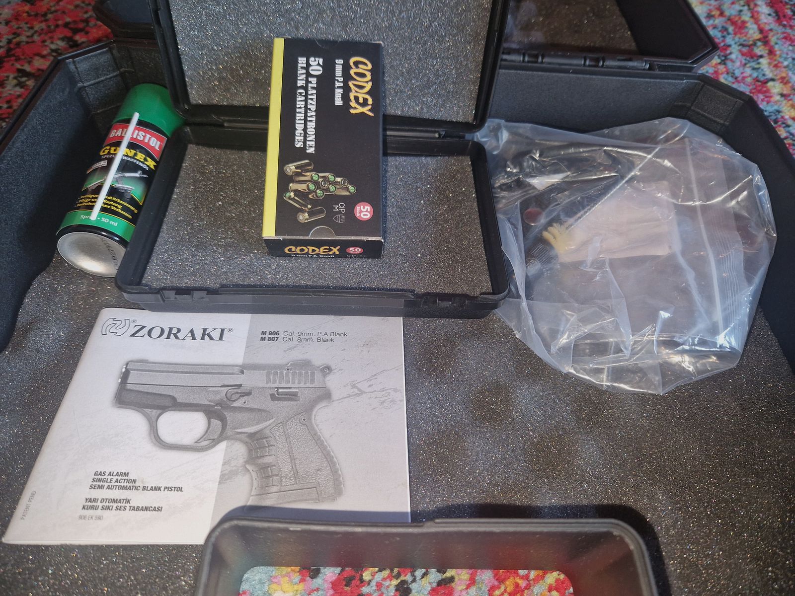 Zoraki 906 pistolet à blanc