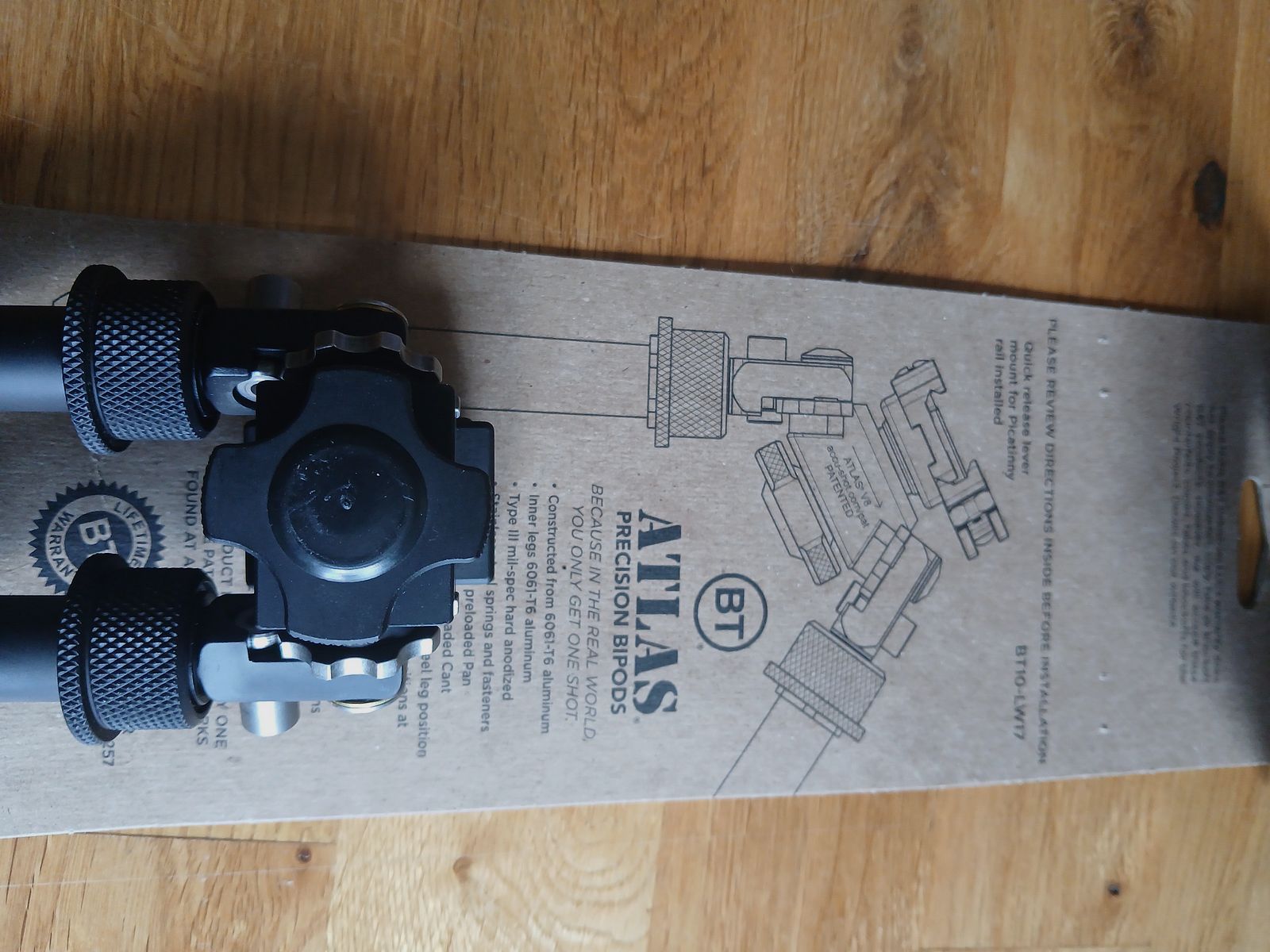 B&T V8 Atlas Bipod BT 10 LW 17 with quick release
