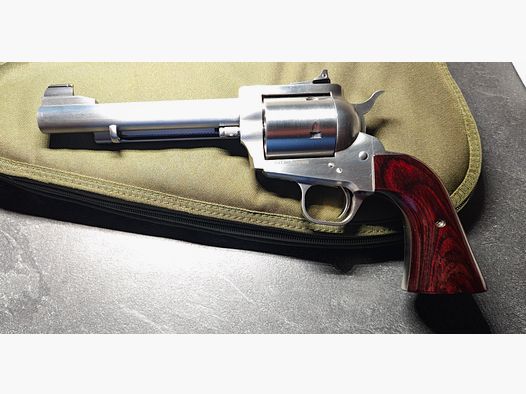 Freedom Arms 83 Premier Grade 6" .454 Casull / .45 LC, mit Zubehör 