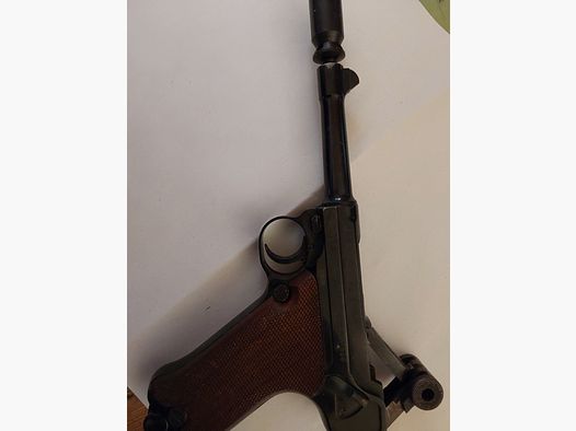 De hecho, todavía hay uno. Erma kgp 690