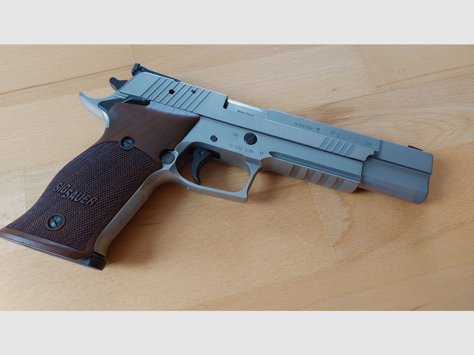 Sig Sauer P220 X-SIX 9mm
