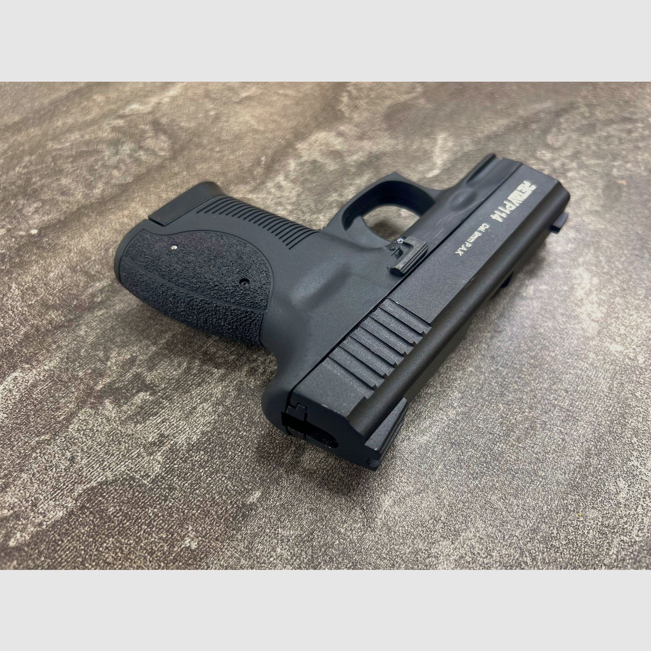Retay P114 pistola de fogueo 9mm P.A.K. Nueva - Envío a toda la UE