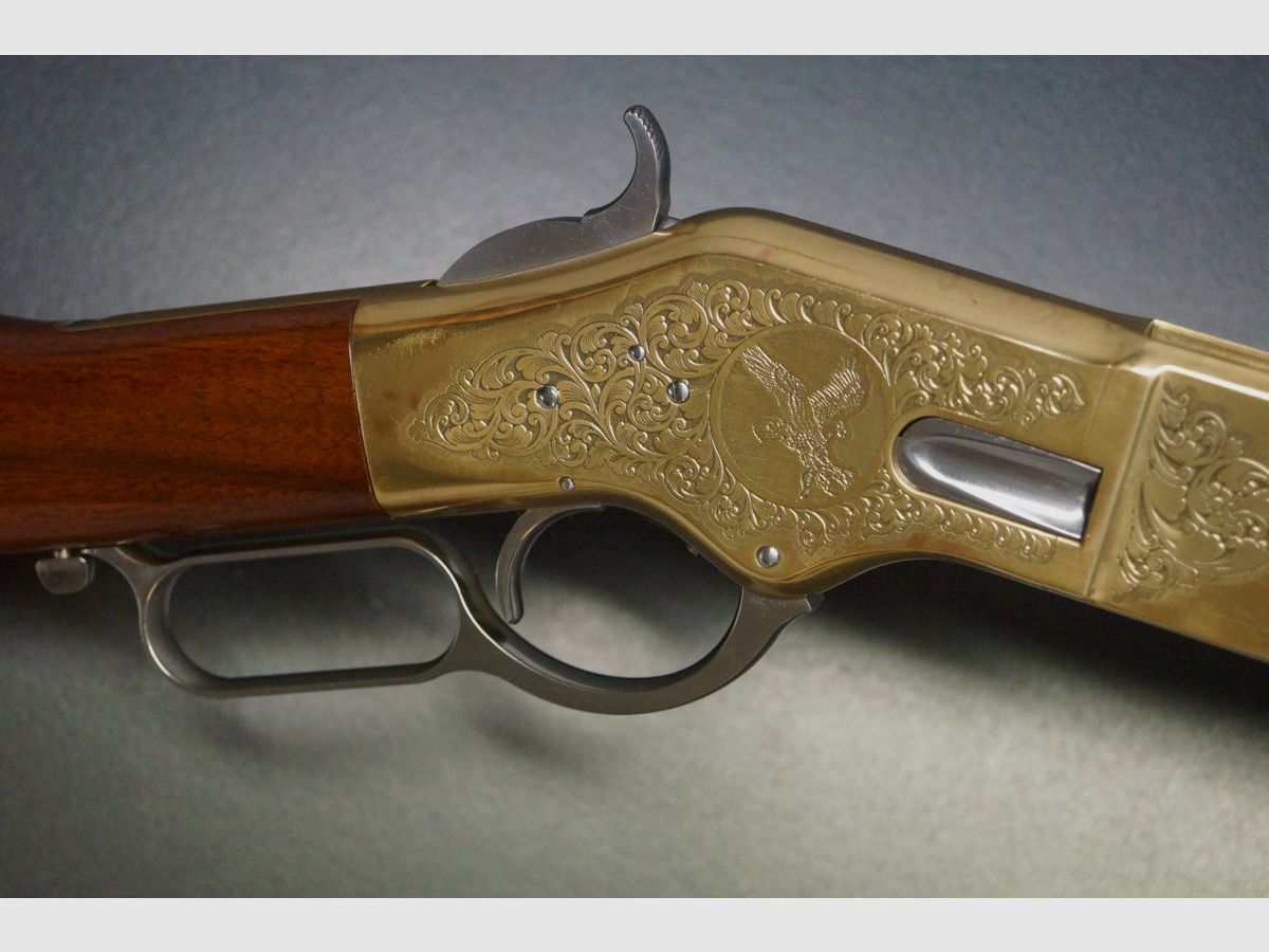 Uberti Yellowboy Carbine White graviert .45 Colt, Bild 6 von 10