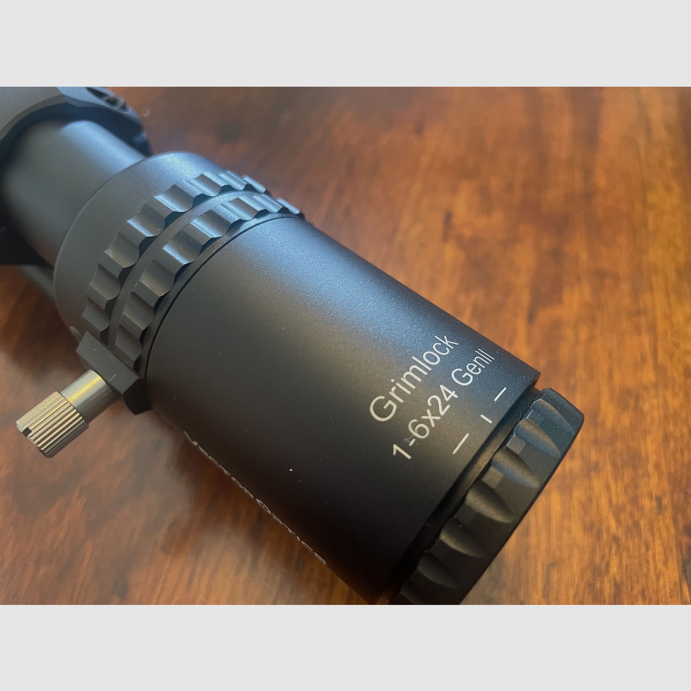 Vector Optics LPVO 1-6x24 Grimlock mit LP Zielfernrohr 