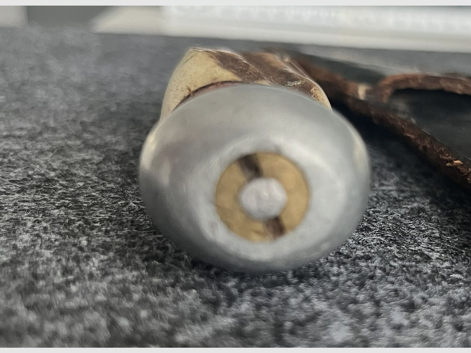 Solingen hunting knife "Ackermännchen" – Real horn handle with fine deer carving & leather sheath