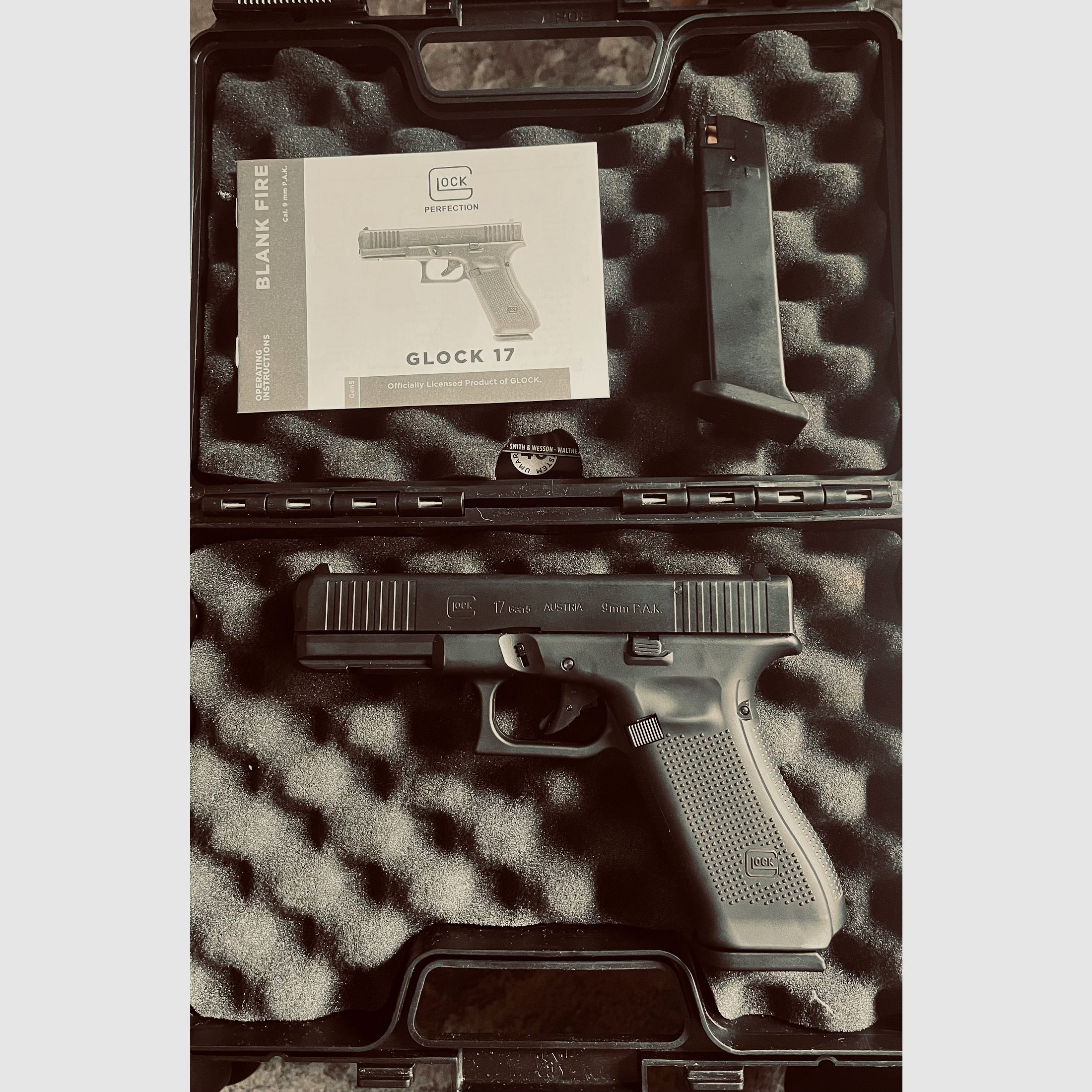 Glock 17 Gen 5 - 9mm P.A.K