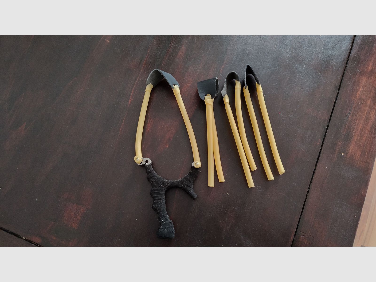 Hochwertige Steinschleuder aus Stahl