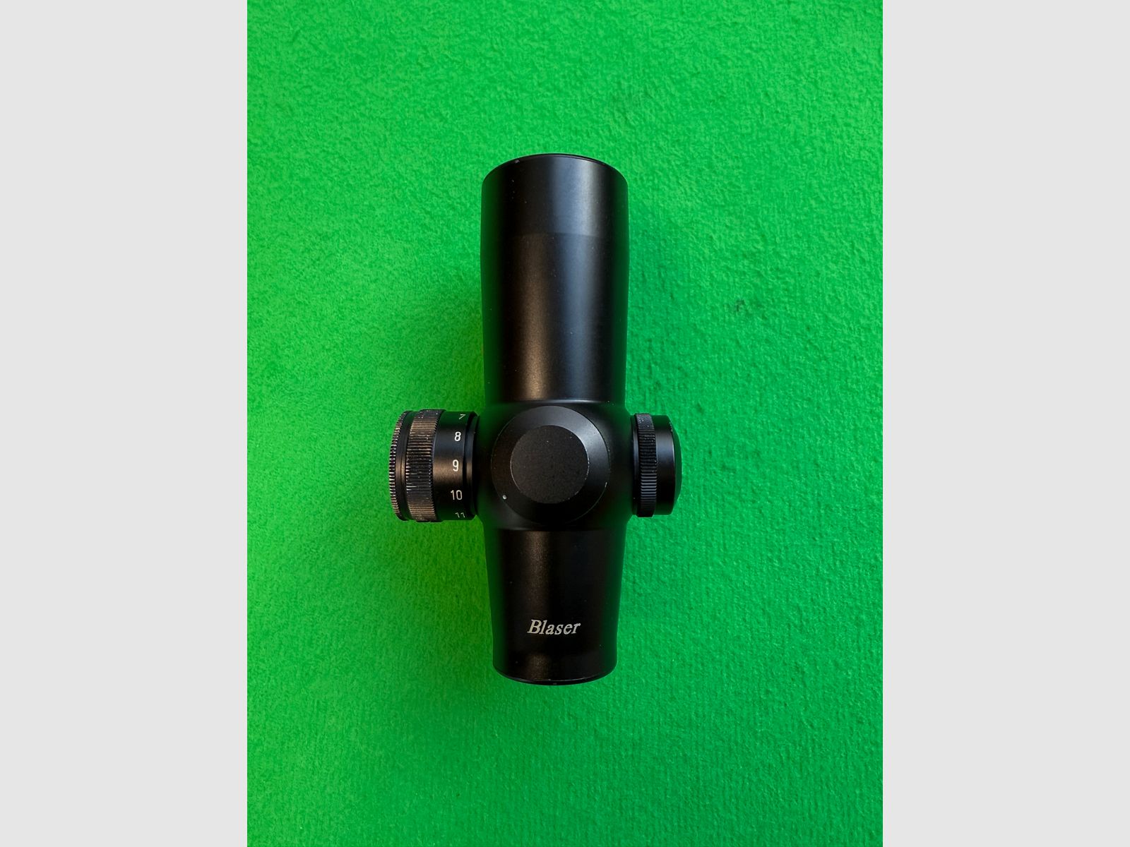 Blaser R93 Holz .30-06 inkl. Zeiss 3-12x56
