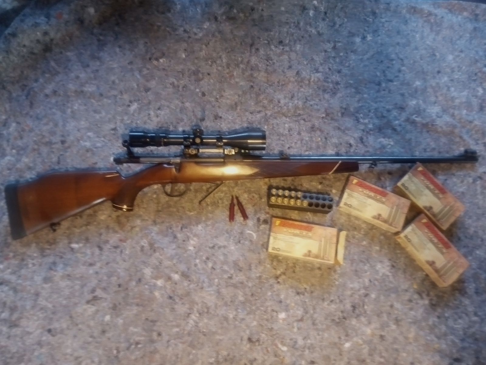 Brünner ZKK 601 Rep Büchse mit Munition Jungjäger