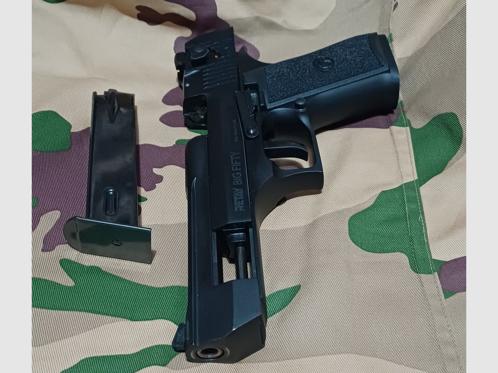 Blank firing pistol RETAY Big Fifty PTB 1074 black