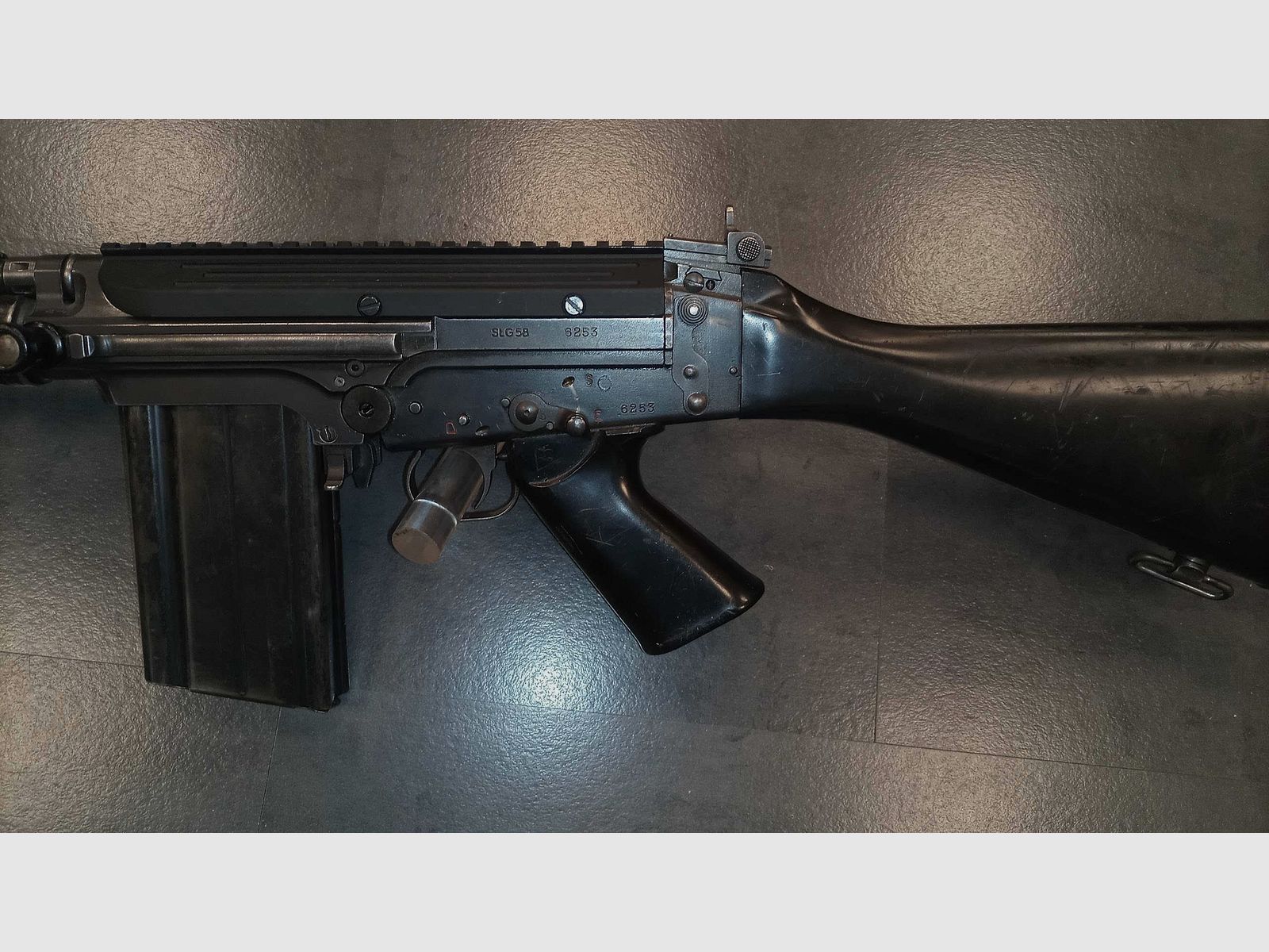 Fusil semi-automatique ADLER Mod. M88-I cal. 7-08, image 4 sur 8