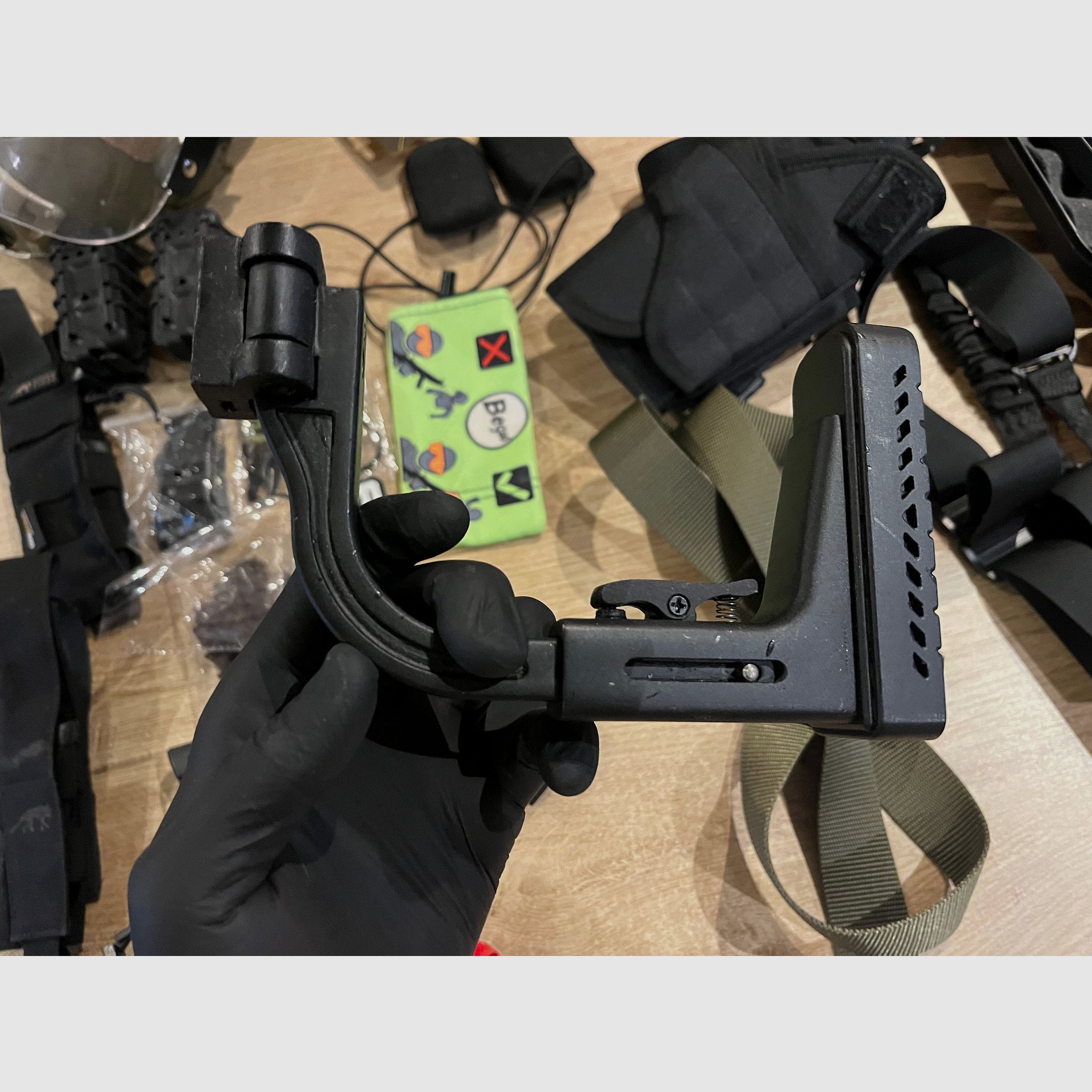 VFC MP7A1 GBBR con vari accessori