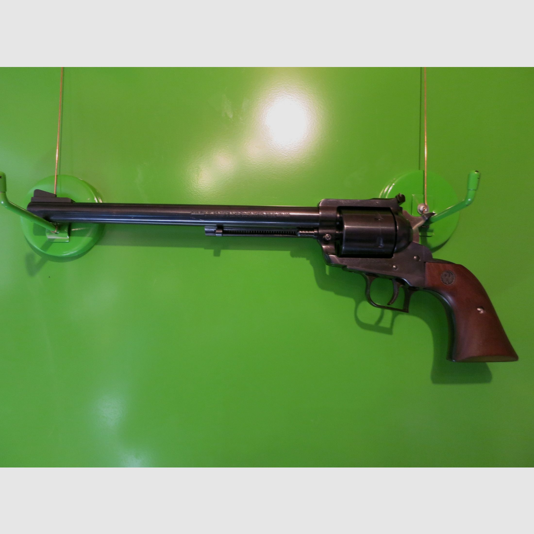 Western-Revolver, Sturm, Ruger & Co. New Modell Super Blackhawk, 10,5" Lauf, . 44 Magnum     #67-