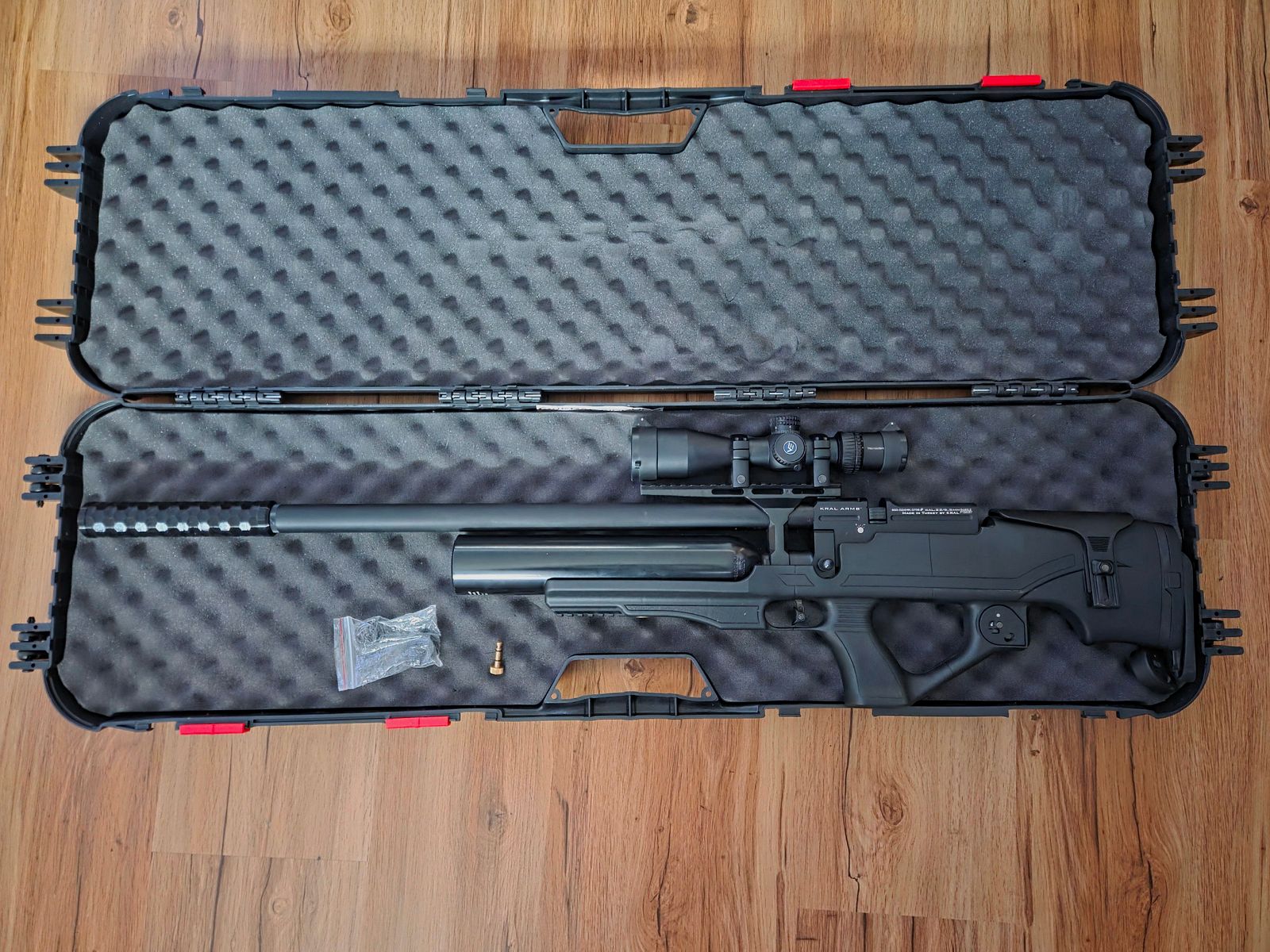 Kral Arms Punsher Night S 5,5mm PCP karabin pneumatyczny